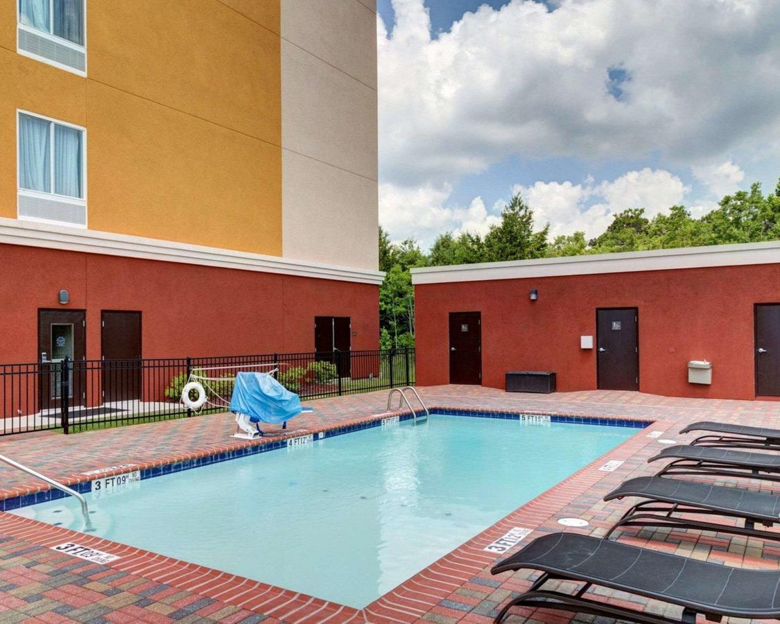 Comfort Suites Denham Springs - thumb 2