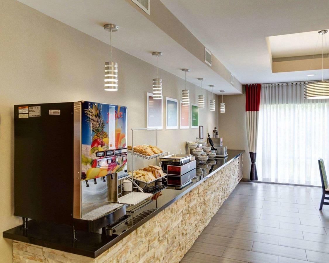 Comfort Suites Denham Springs - thumb 21