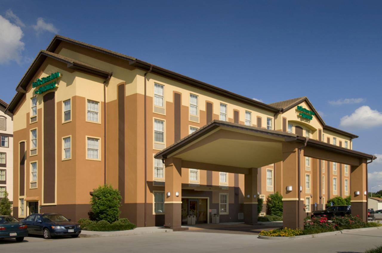 Pear Tree Inn Lafayette - thumb 4