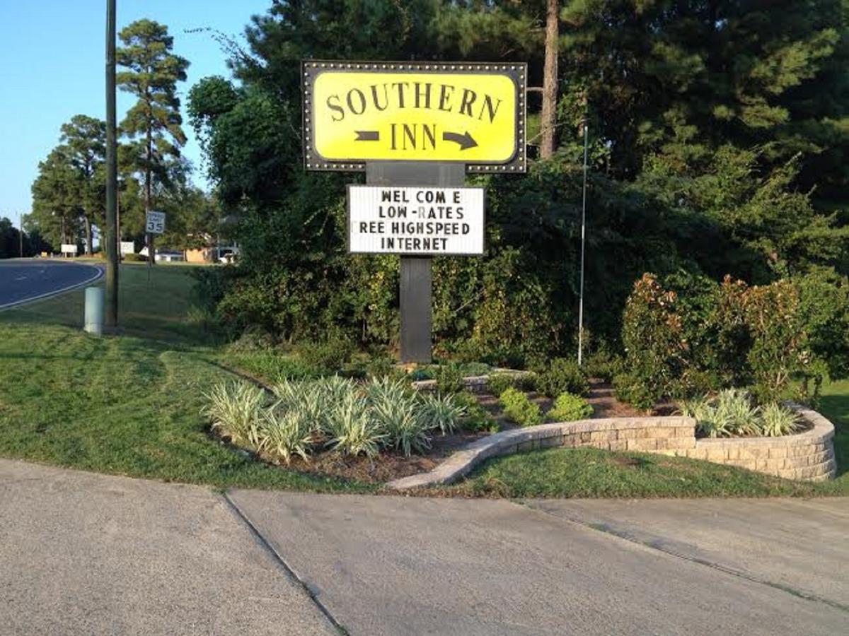 Southern Inn Minden - thumb 0