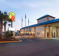 Super 8 by Wyndham Hammond - USA Accommodation