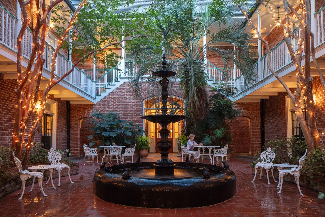 Hotel Provincial - thumb 6
