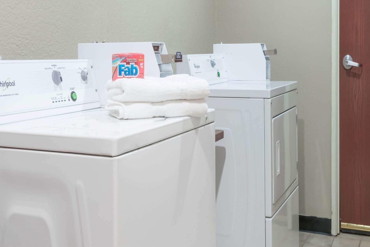 Howard Johnson By Wyndham Iowa LA - thumb 11