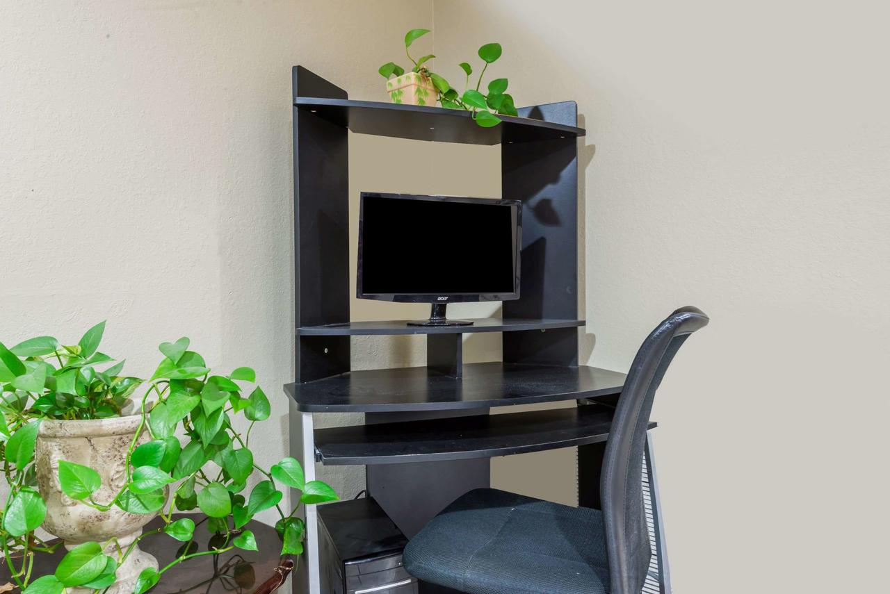 Howard Johnson By Wyndham Iowa LA - thumb 12