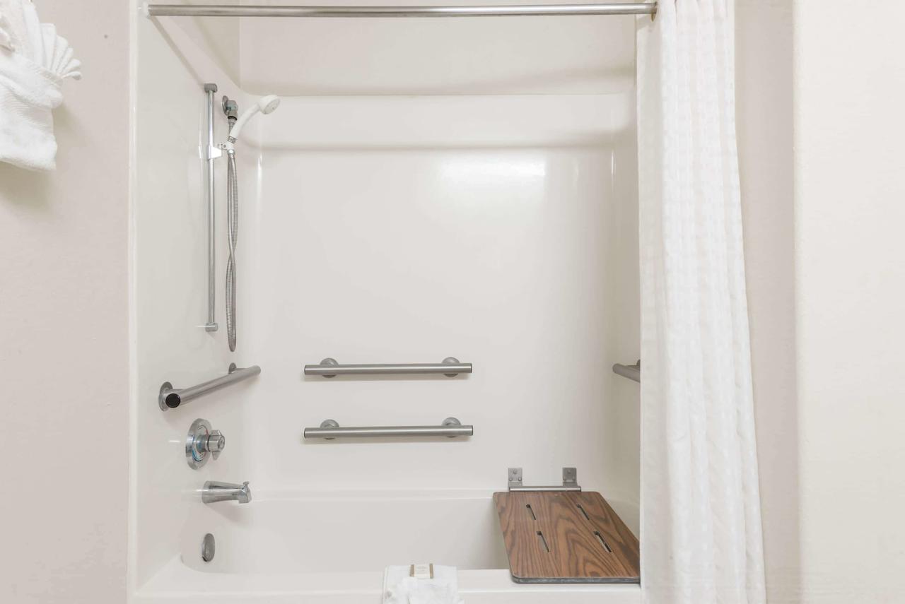 Howard Johnson By Wyndham Iowa LA - thumb 1