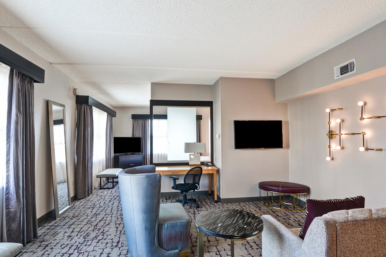 DoubleTree By Hilton Baton Rouge - thumb 17