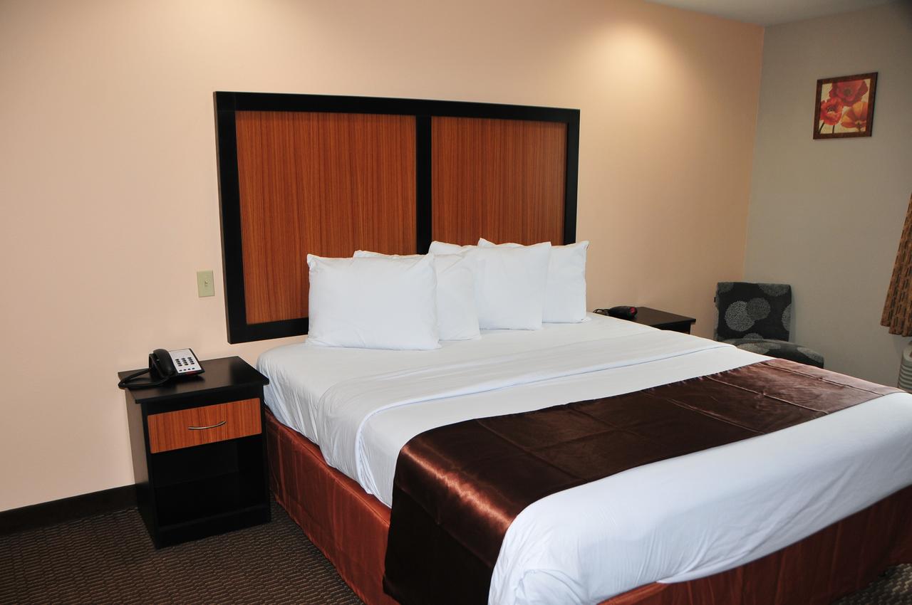 Paradise Inn & Suites - thumb 13