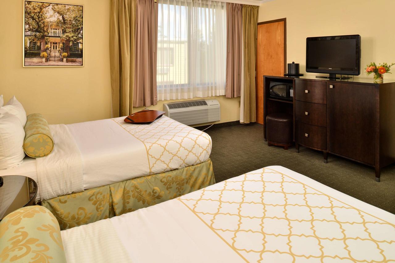 Best Western Plus St. Charles Inn - thumb 5