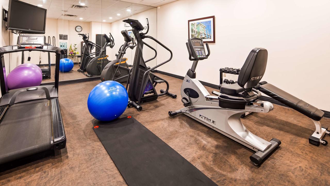 Best Western Plus St. Charles Inn - thumb 31