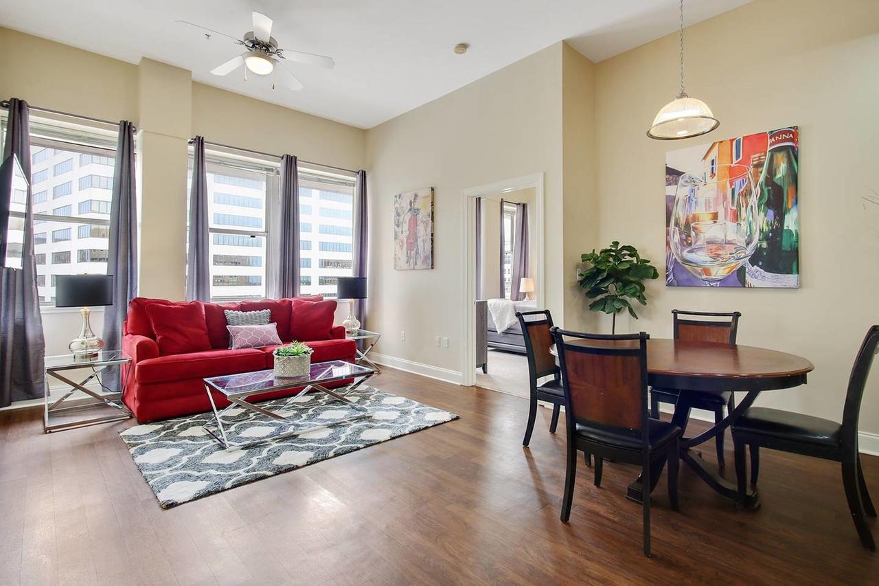 2 BEDROOM HIGH RISE PENTHOUSE- CANAL ST/FRENCH QTR - thumb 7