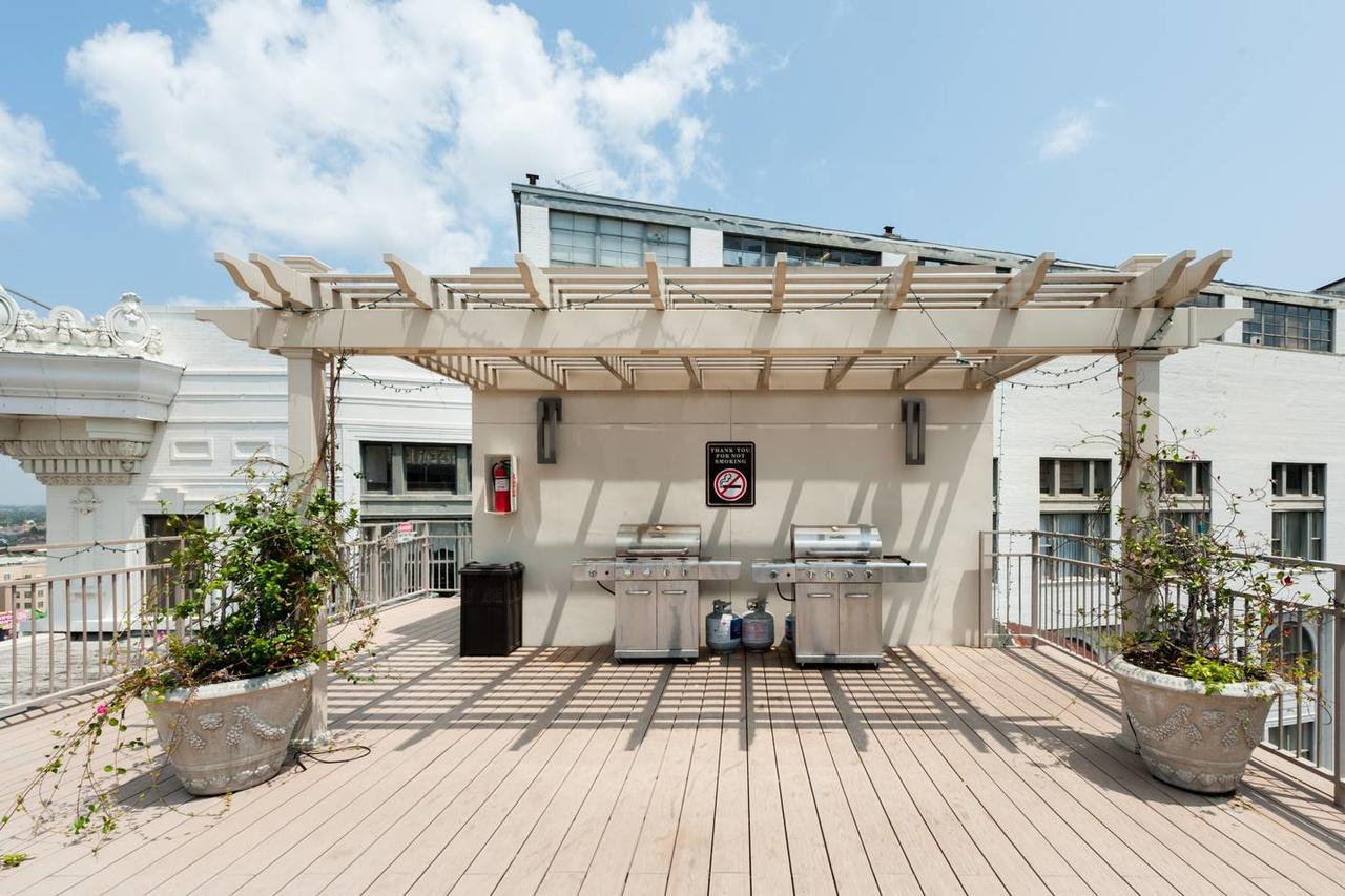 15TH FLOOR PENTHOUSE PANORAMIC CITY VIEWS CANAL ST - thumb 10