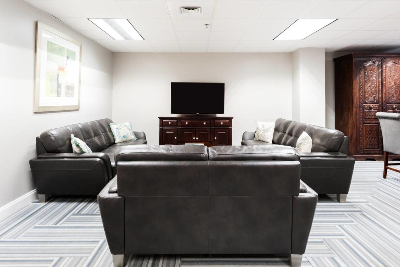 15TH FLOOR PENTHOUSE PANORAMIC CITY VIEWS CANAL ST - thumb 12