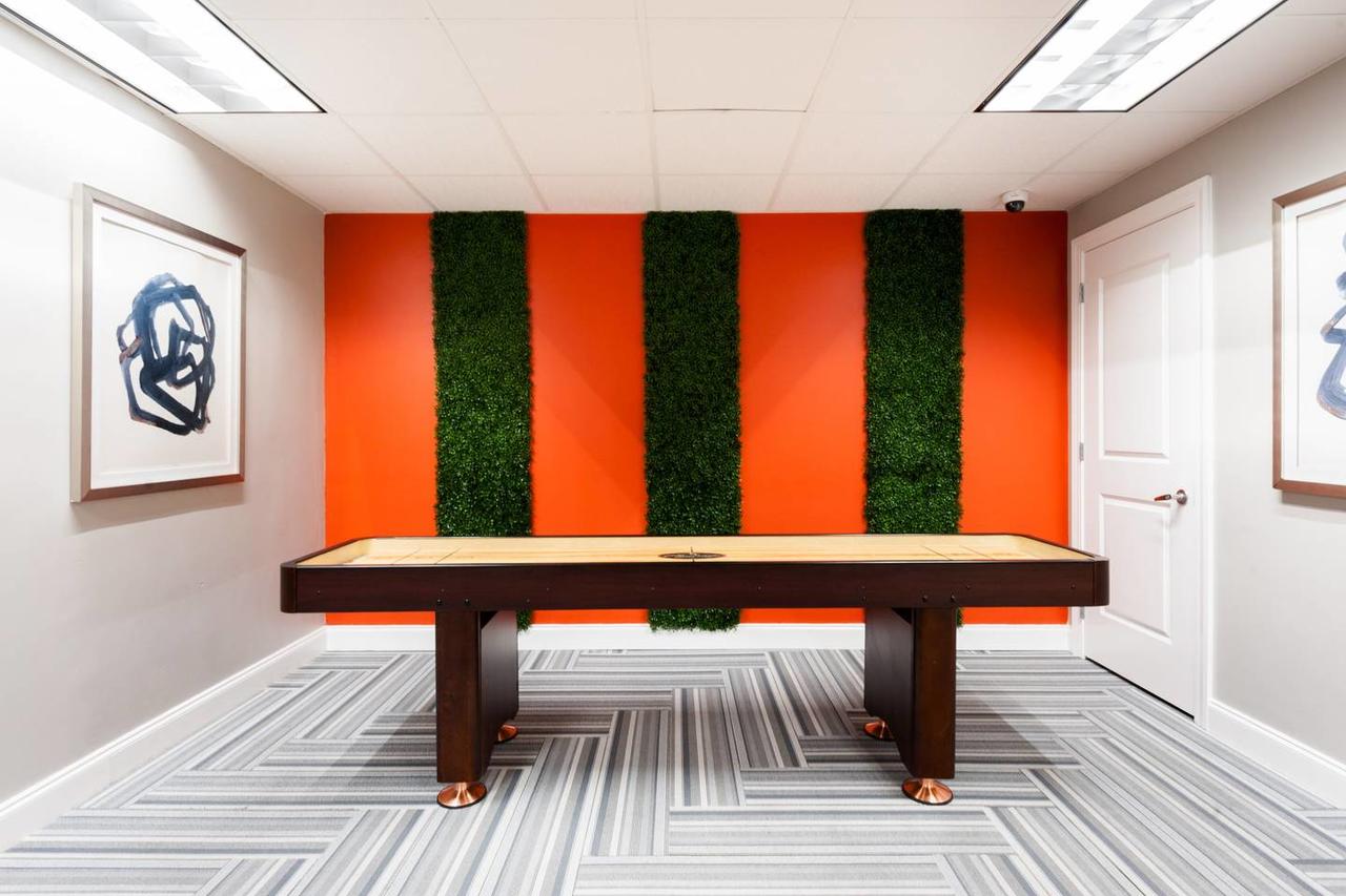 15TH FLOOR PENTHOUSE PANORAMIC CITY VIEWS CANAL ST - thumb 18