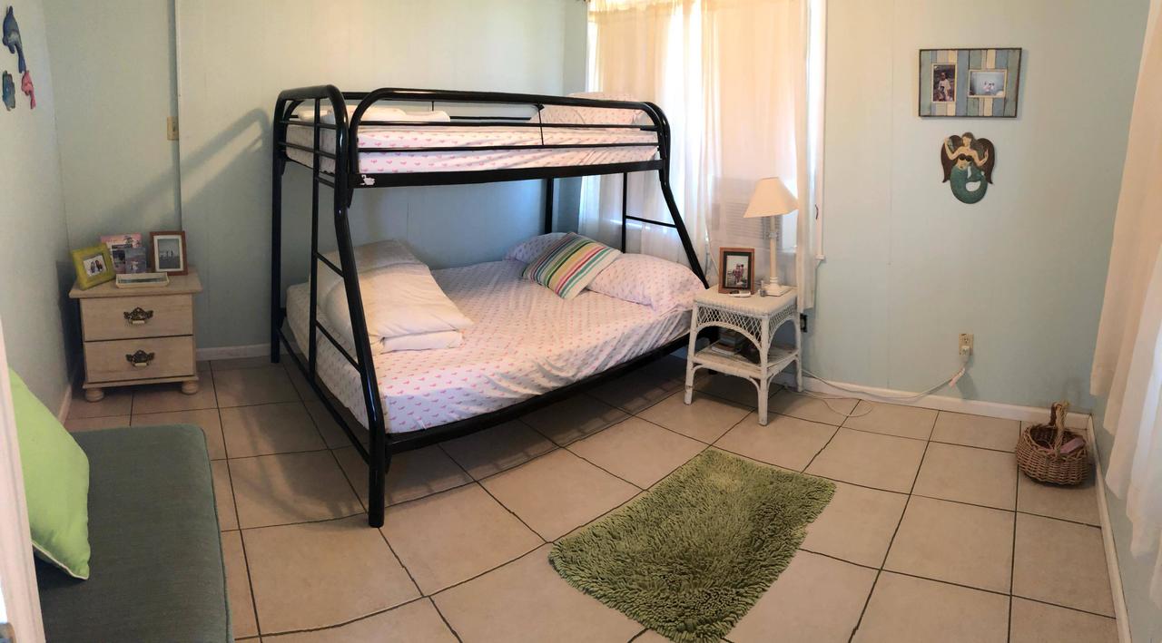 Lyndales Home - thumb 7