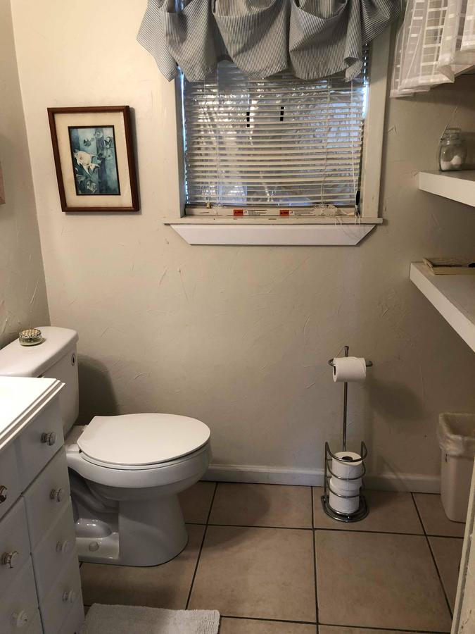 Lyndales Home - thumb 2