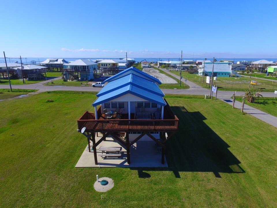 A Beach Getaway Home Home - thumb 7