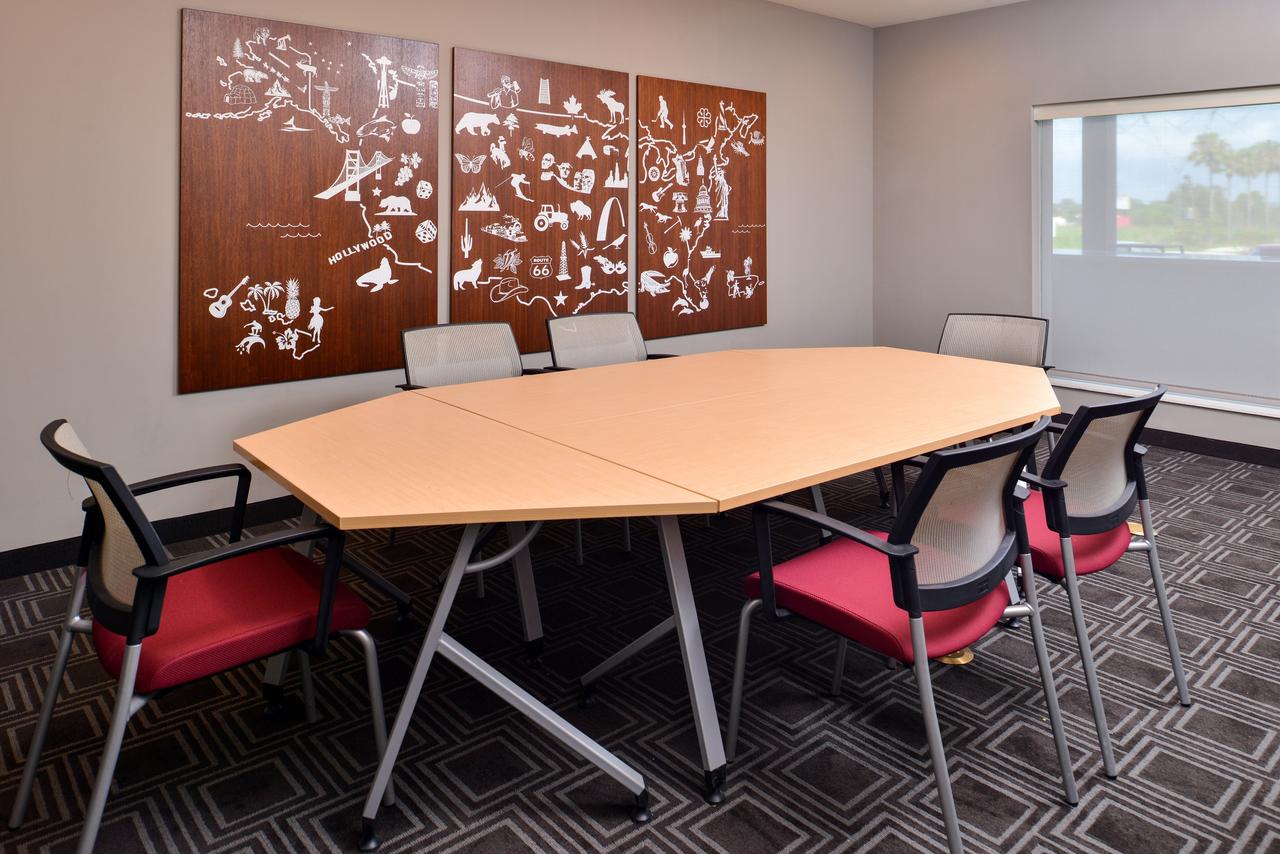 TownePlace Suites By Marriott Laplace - thumb 2