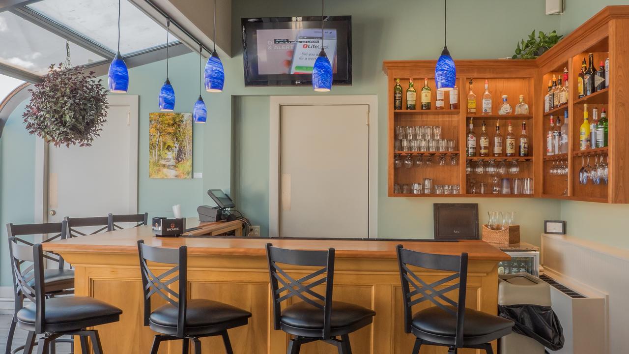 Atlantic Oceanside Hotel & Conference Center - thumb 13