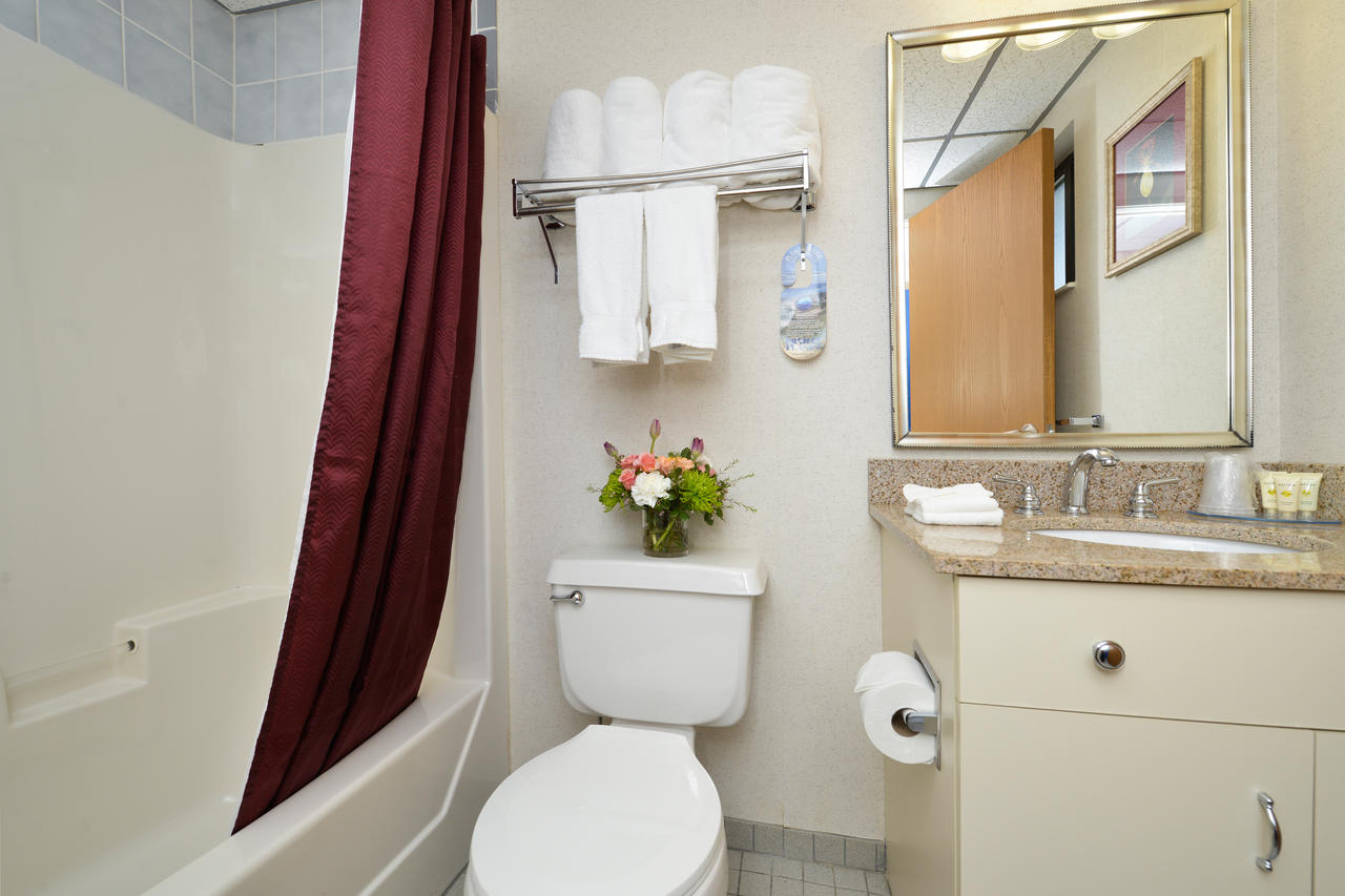 Atlantic Oceanside Hotel & Conference Center - thumb 40