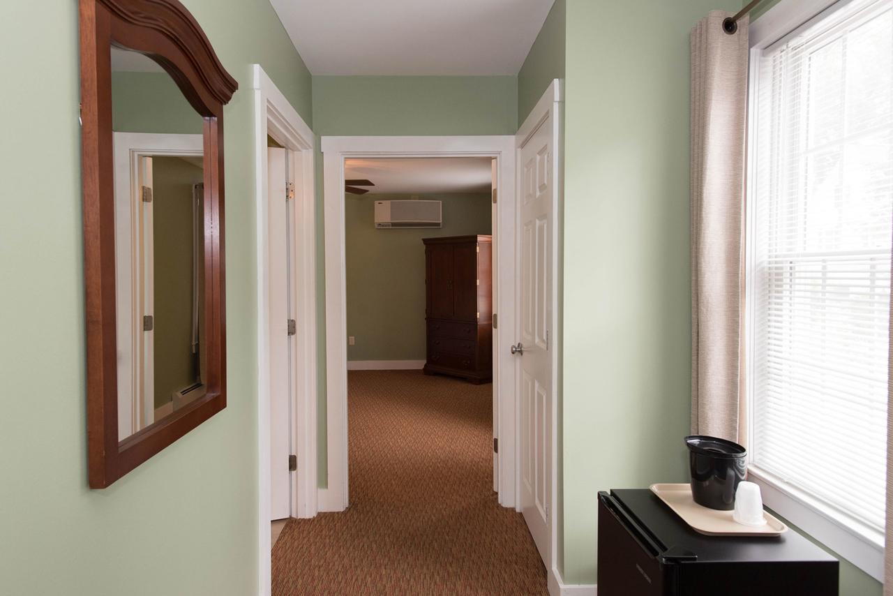 Admiral's Inn Resort - thumb 28