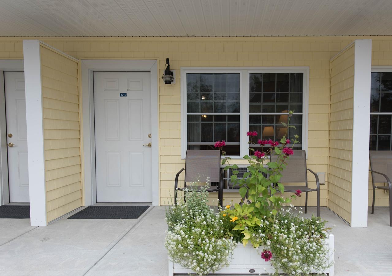 Admiral's Inn Resort - thumb 14