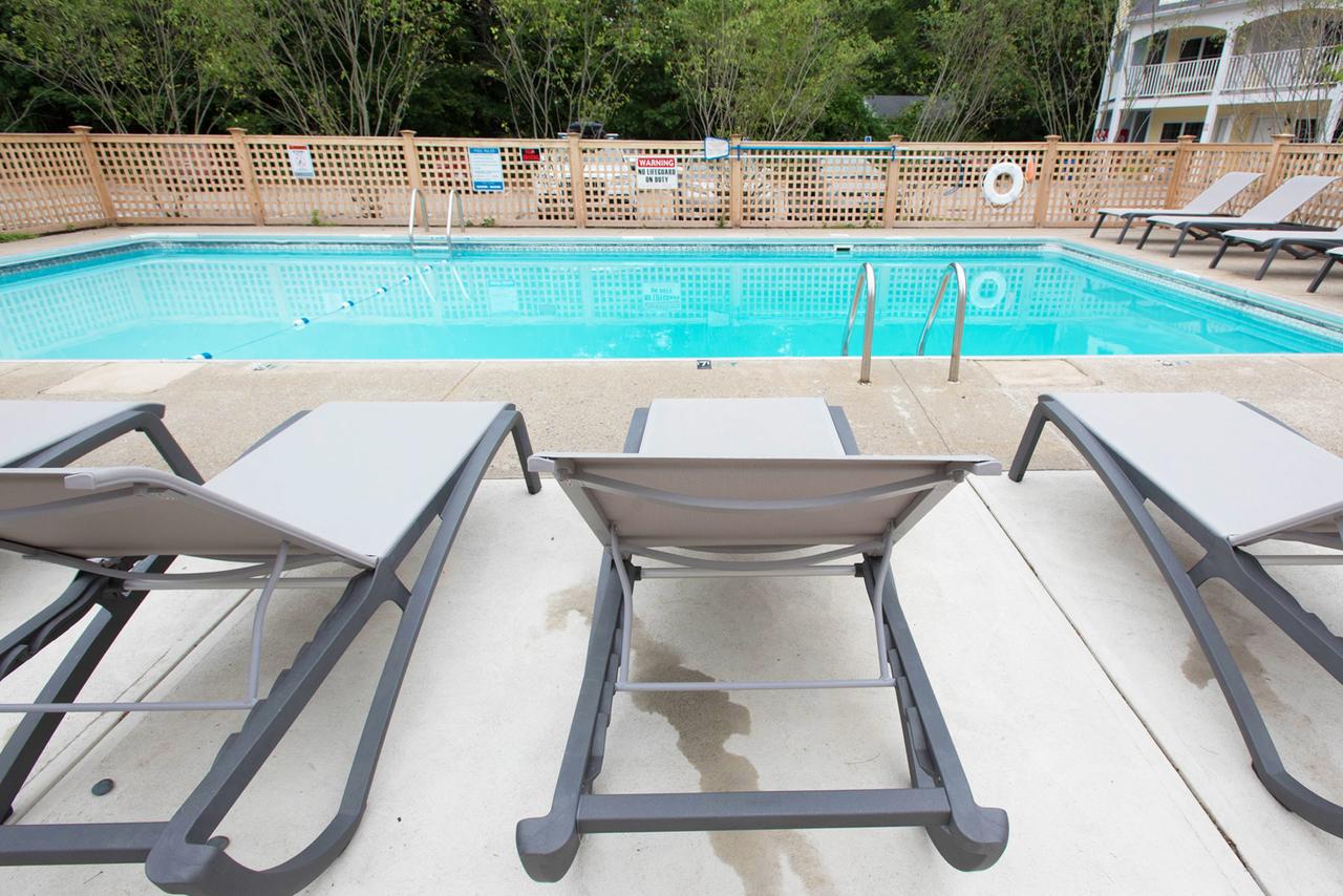 Admiral's Inn Resort - thumb 6