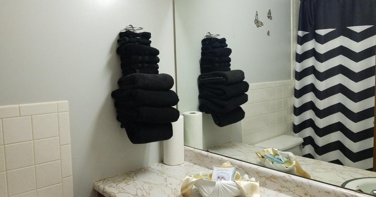 Pittsfield Motor Inn - thumb 11