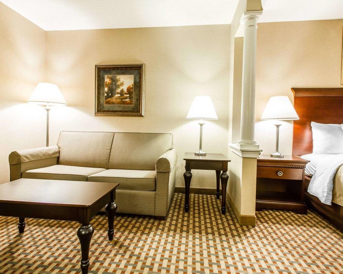 Comfort Inn & Suites Scarborough - thumb 18