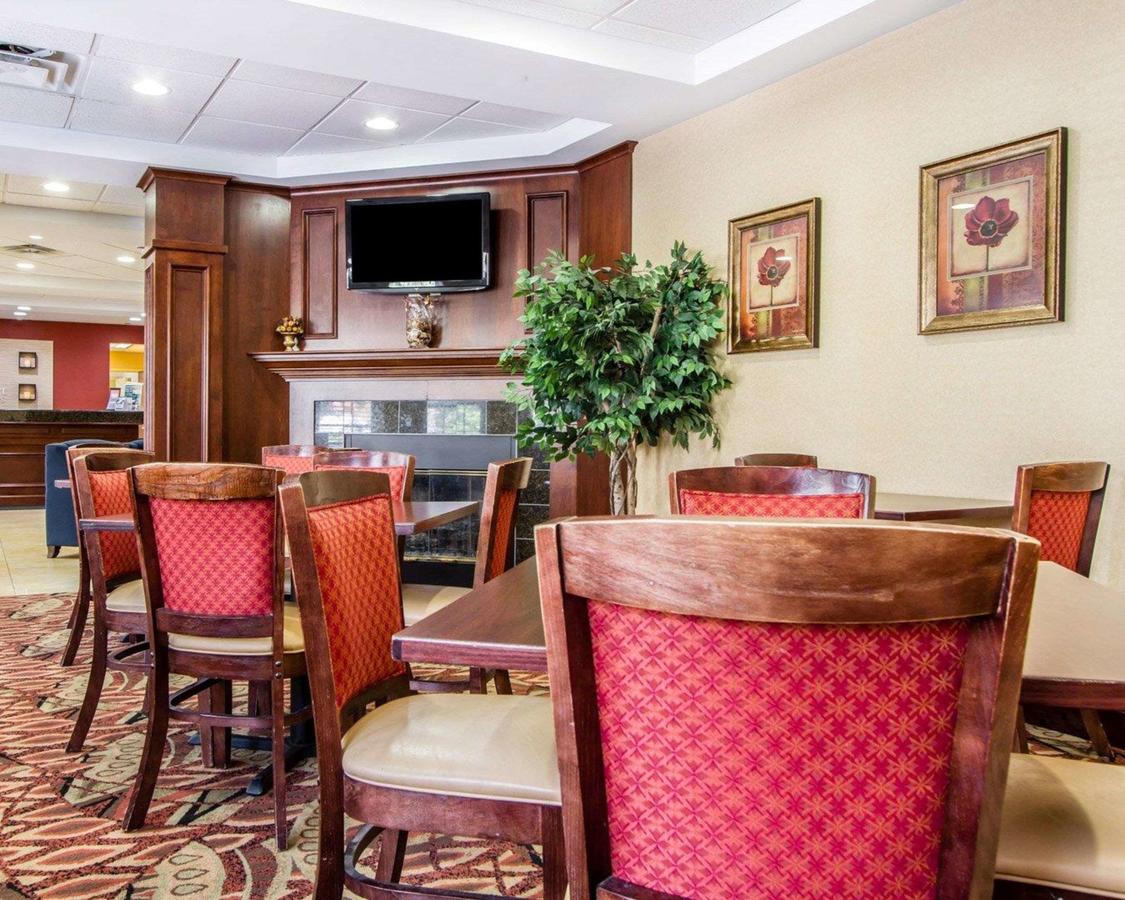 Comfort Inn & Suites Scarborough - thumb 29