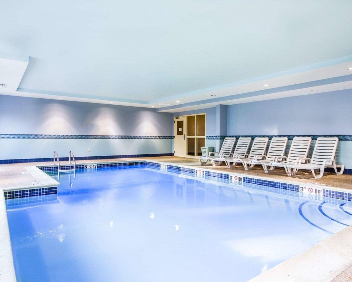 Comfort Inn & Suites Scarborough - thumb 28