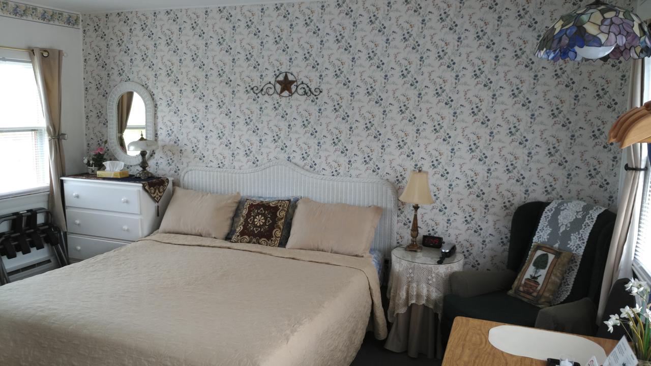 Midway Lodging - thumb 23