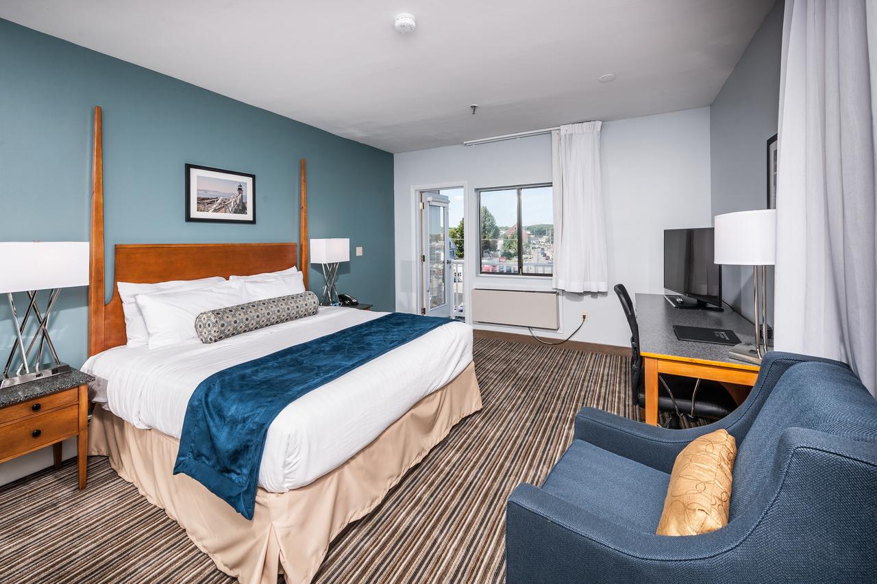 Rockland Harbor Hotel - thumb 25