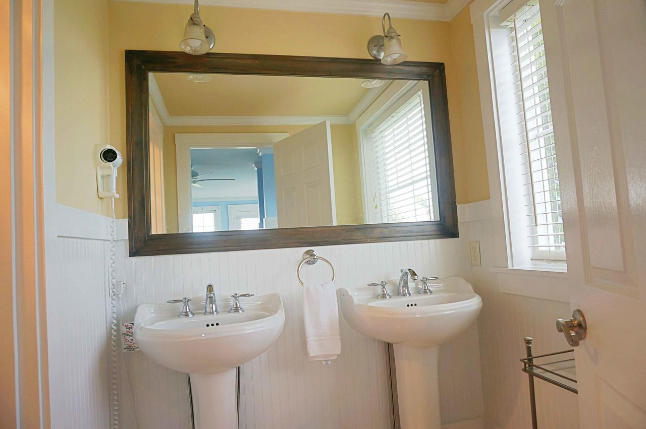 The Edgewater - thumb 12