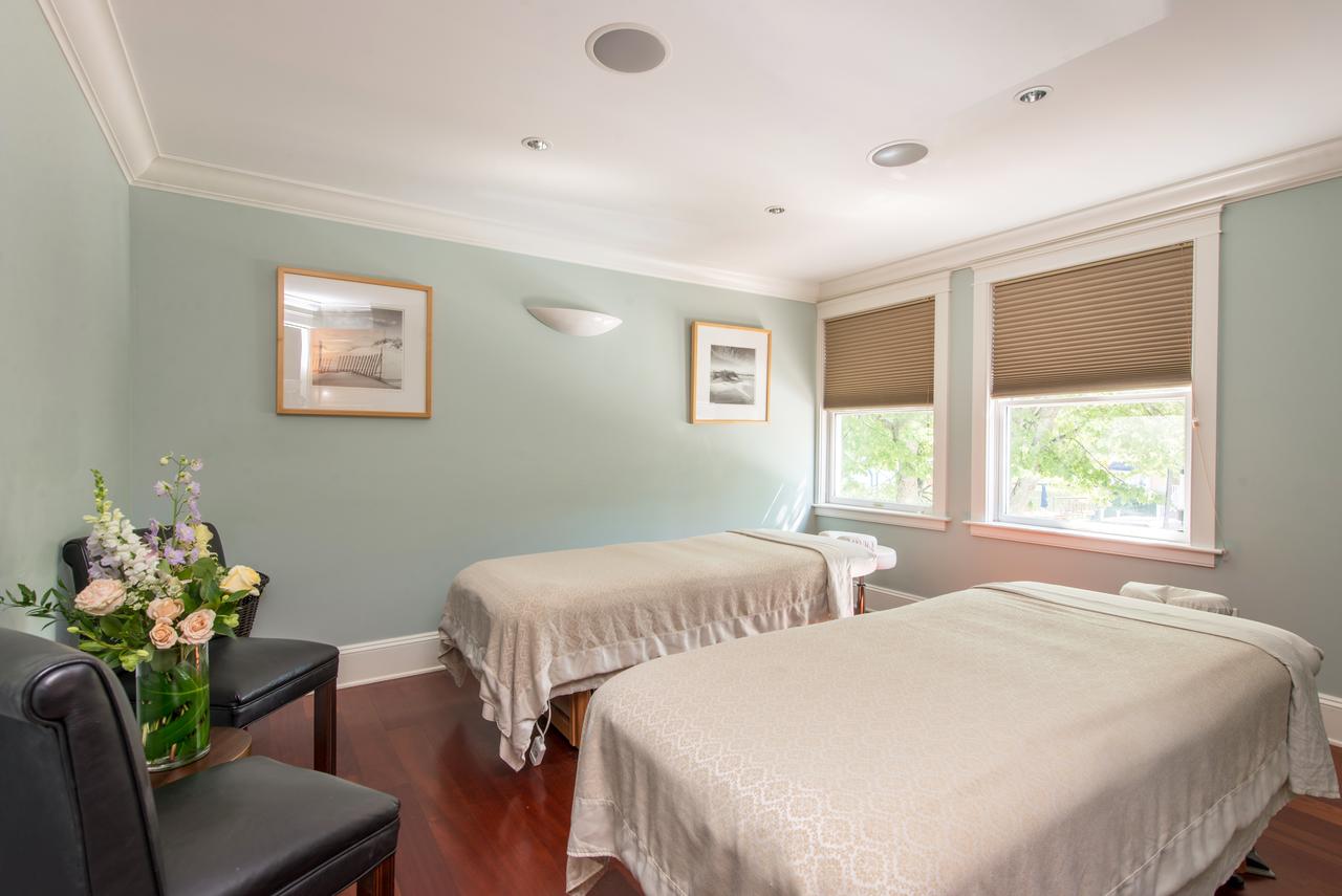 The Breakwater Inn & Spa - thumb 8