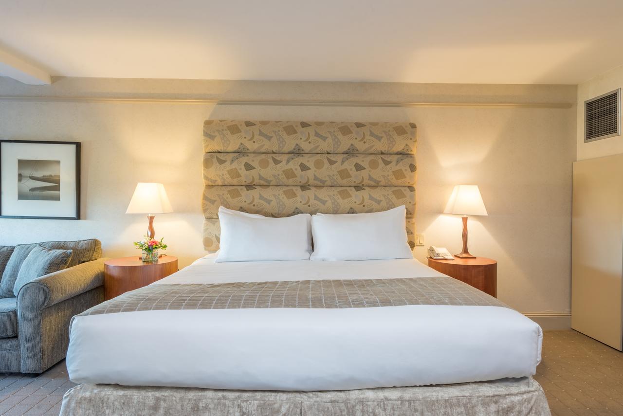 The Breakwater Inn & Spa - thumb 22