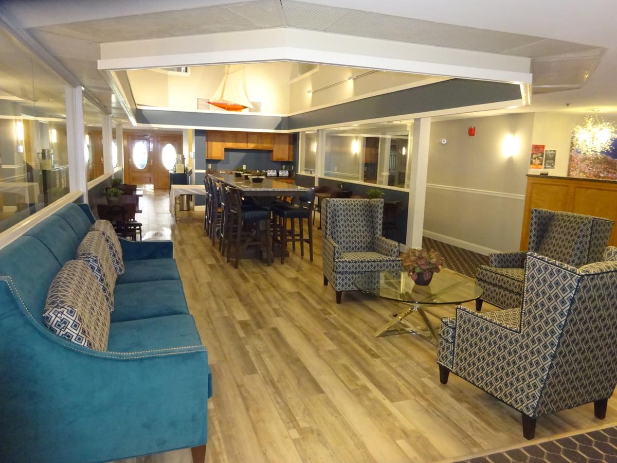 The Grand Hotel - thumb 11