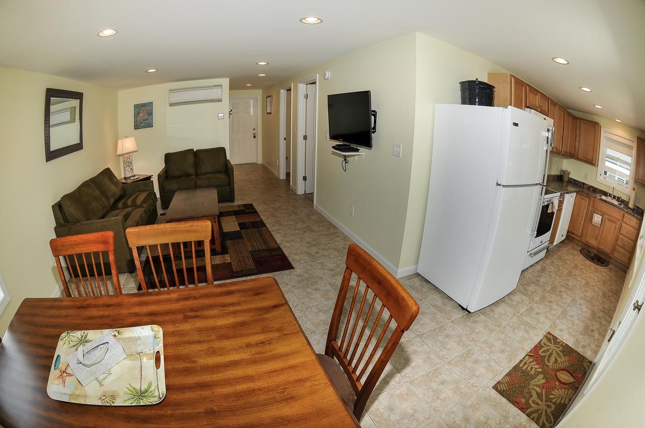 Friendship Oceanfront Suites - thumb 17