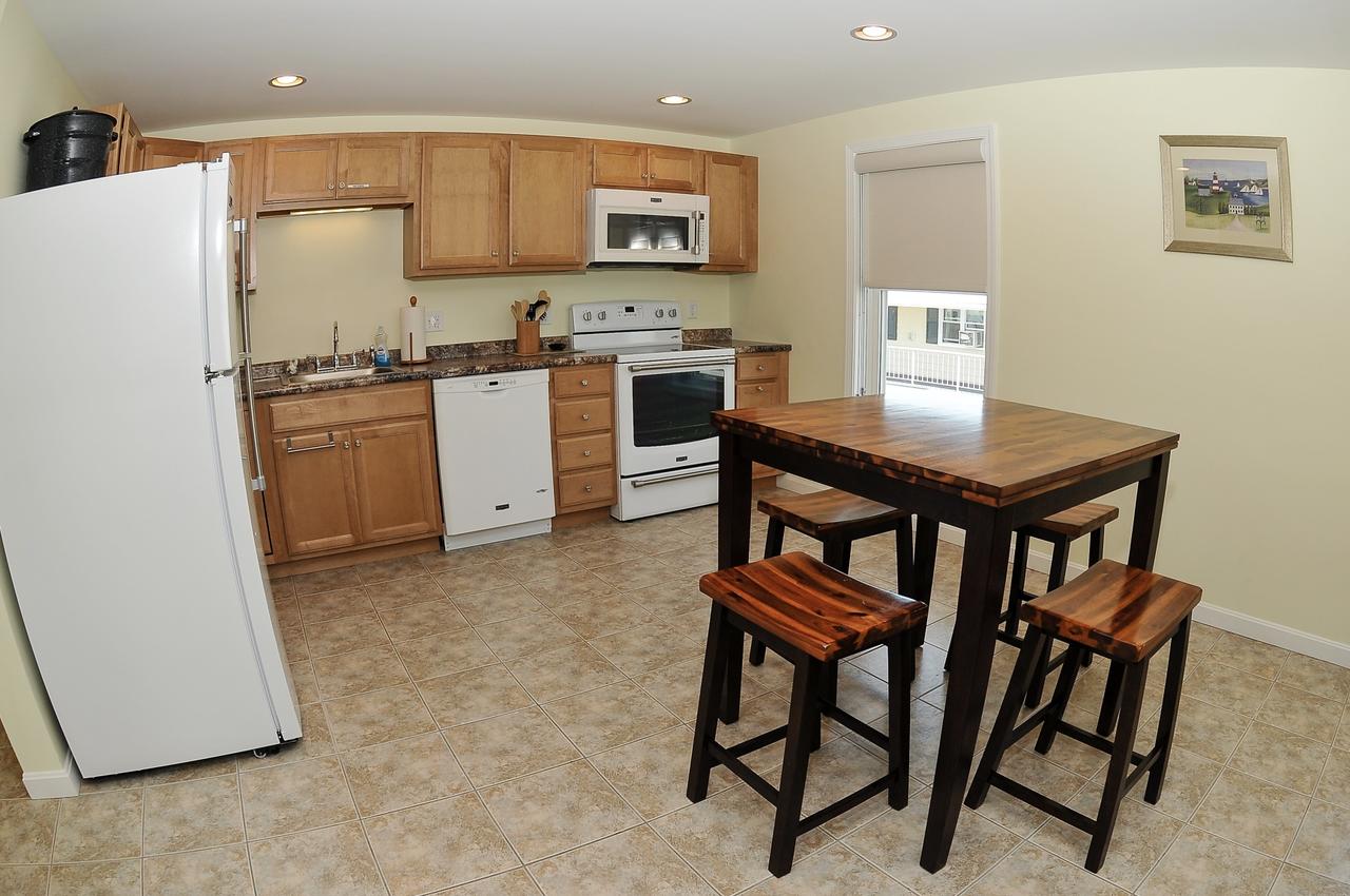 Friendship Oceanfront Suites - thumb 15