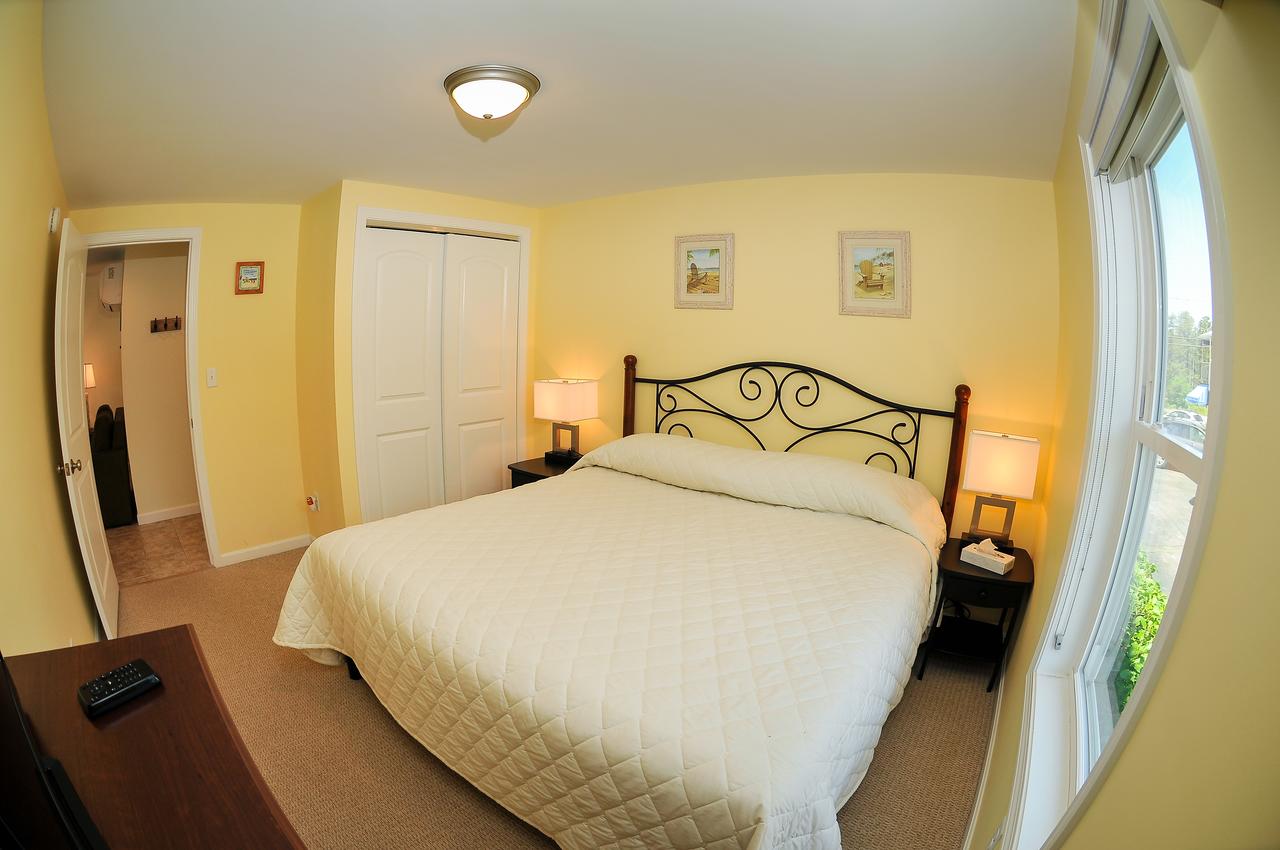 Friendship Oceanfront Suites - thumb 33