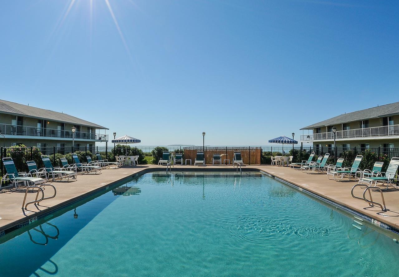 Friendship Oceanfront Suites - thumb 42