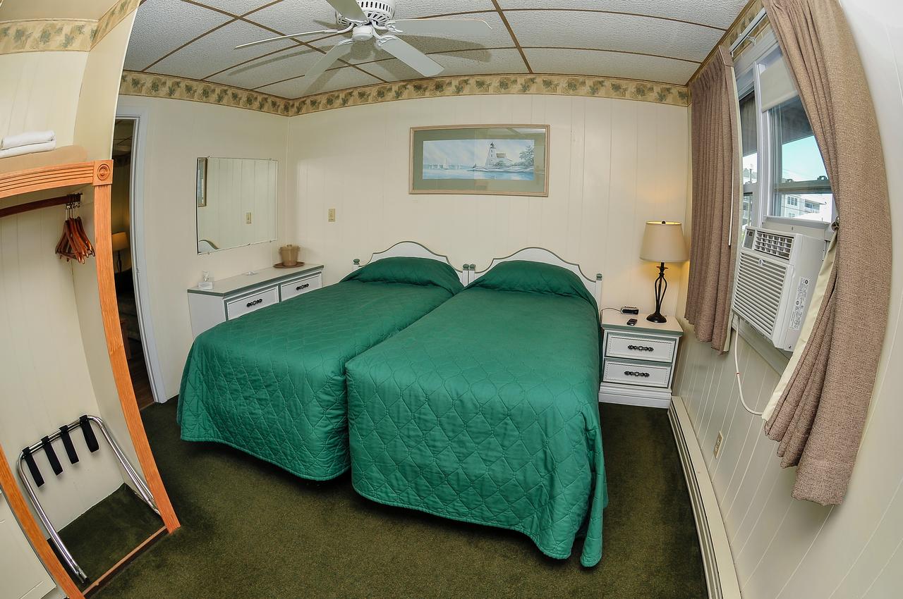 Friendship Oceanfront Suites - thumb 20