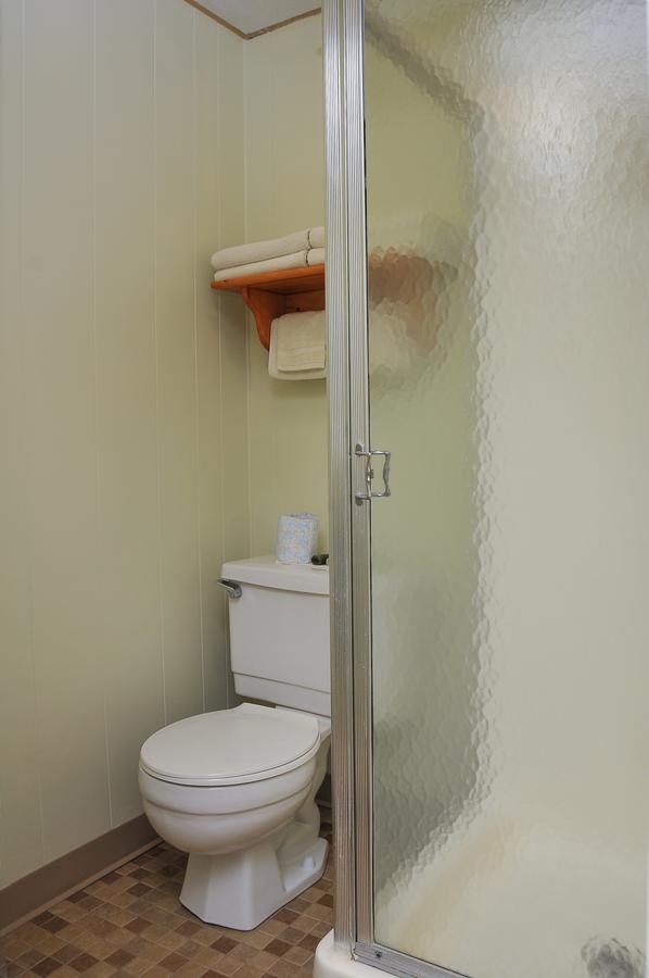 Friendship Oceanfront Suites - thumb 23