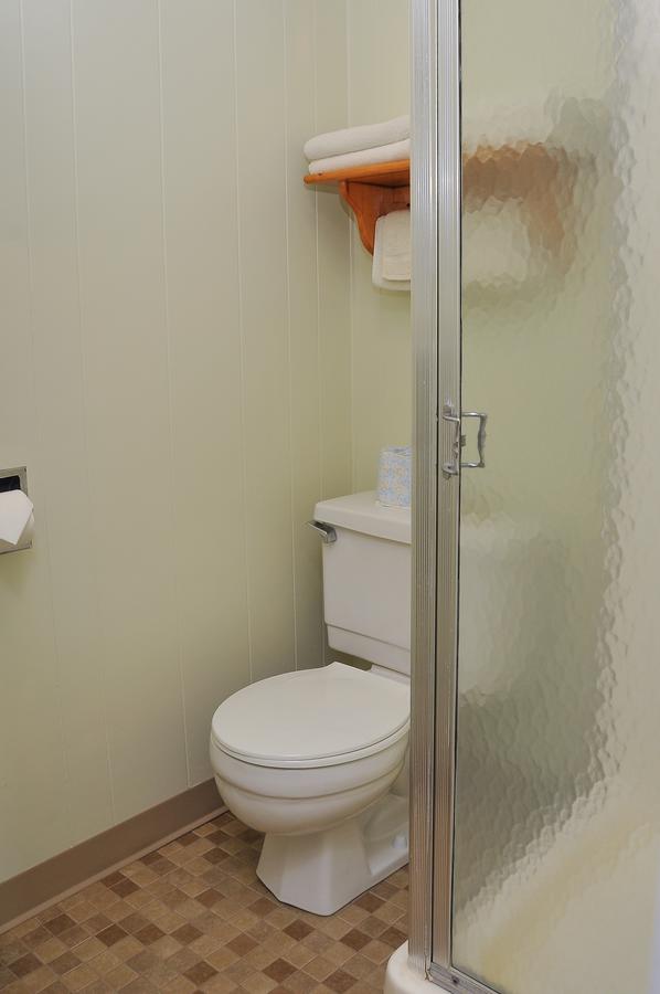 Friendship Oceanfront Suites - thumb 18