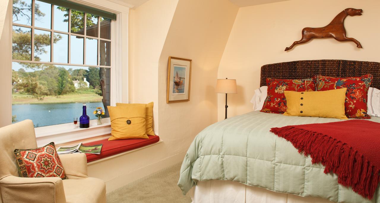 Bufflehead Cove Inn - thumb 3