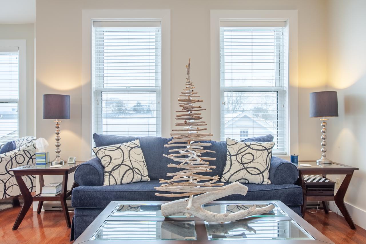 4 Commercial St Admirals Quarters Apts Apts - thumb 11