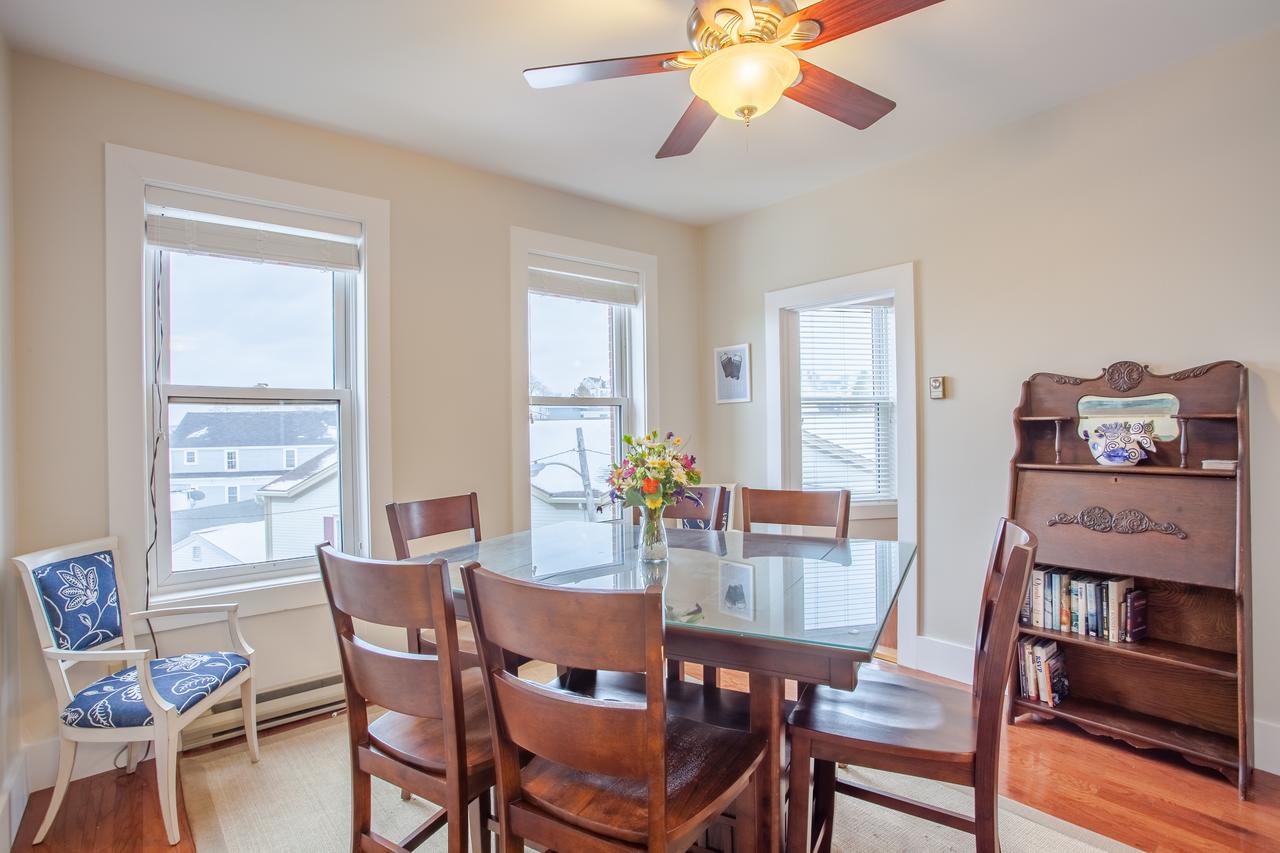 4 Commercial St Admirals Quarters Apts Apts - thumb 5