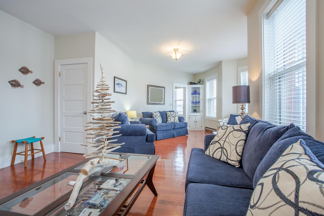 4 Commercial St Admirals Quarters Apts Apts - thumb 7