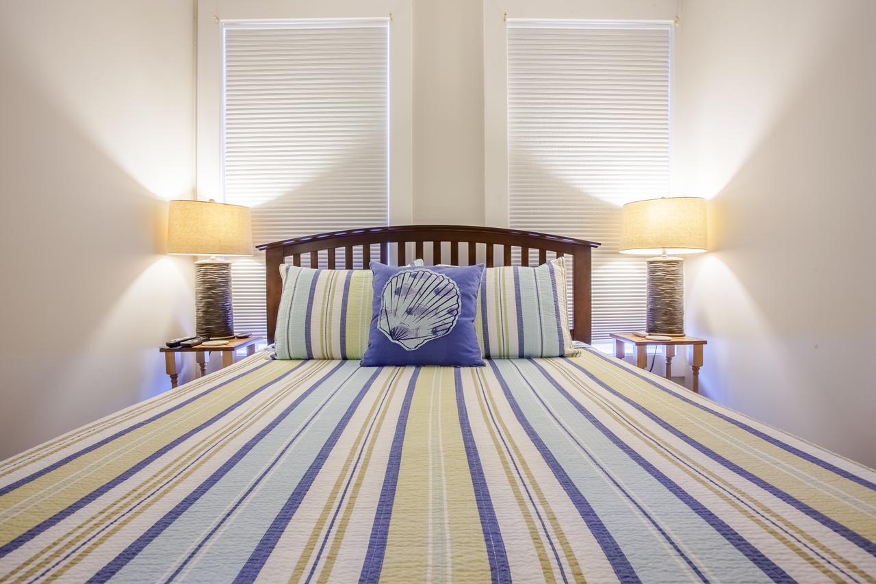 4 Commercial St Admirals Quarters Apts Apts - thumb 6