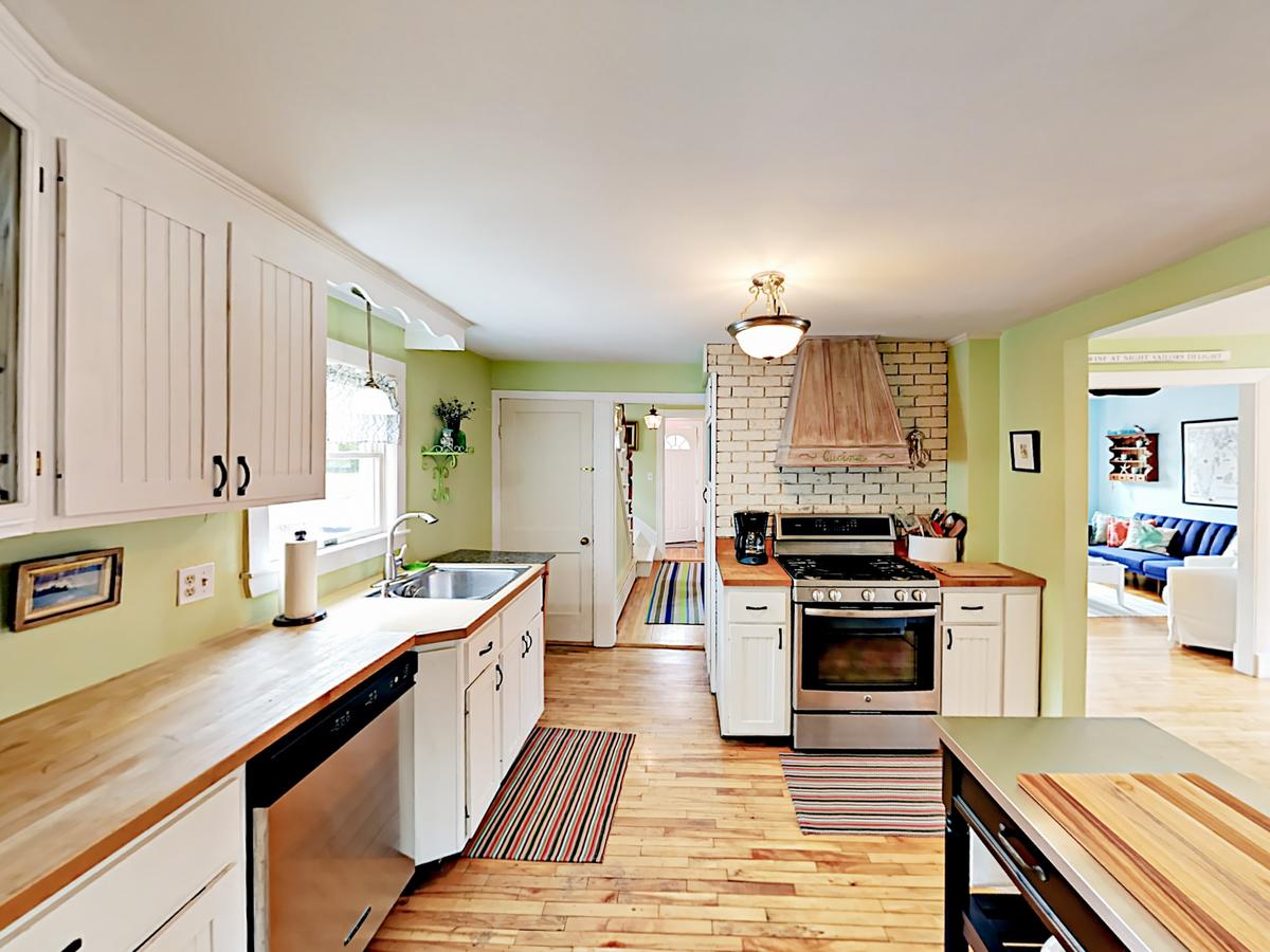 1 Tupper Rd House - thumb 16