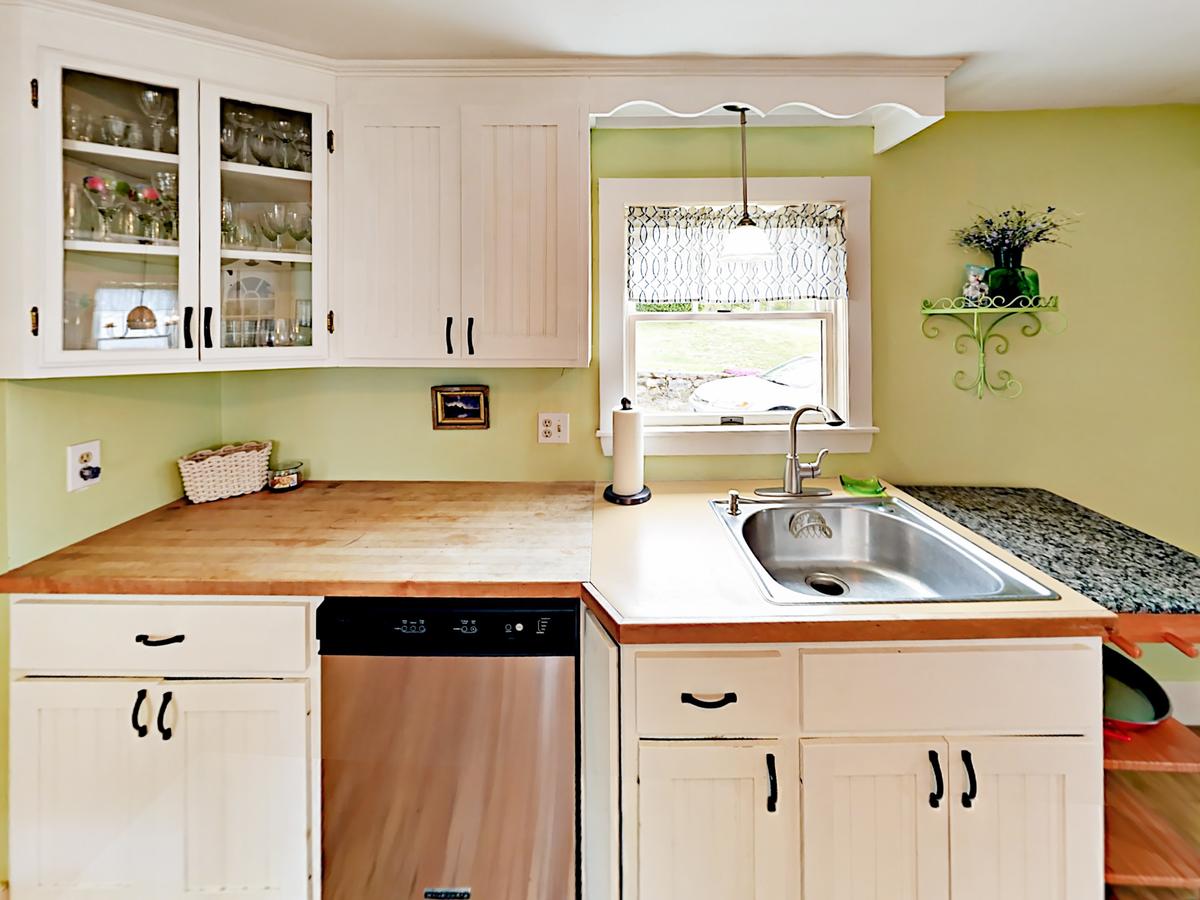 1 Tupper Rd House - thumb 6